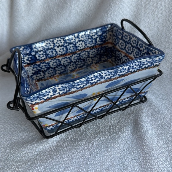 Temptations by Tara Old World Blue Baker Holder and Glass Trivet - Picture 1 of 12